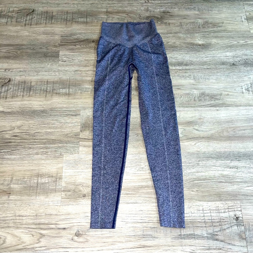 PINK Victoria’s Secret, dark blue leggings XS